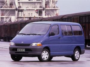 Toyota Hiace 1995 года
